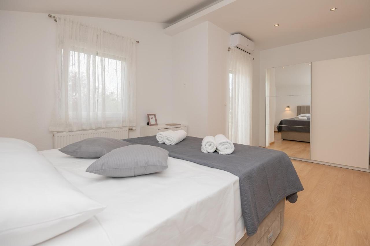 Holiday Home Terra Roca - Imotski, Natural Environment With Complete Peace And Quiet. Exteriör bild
