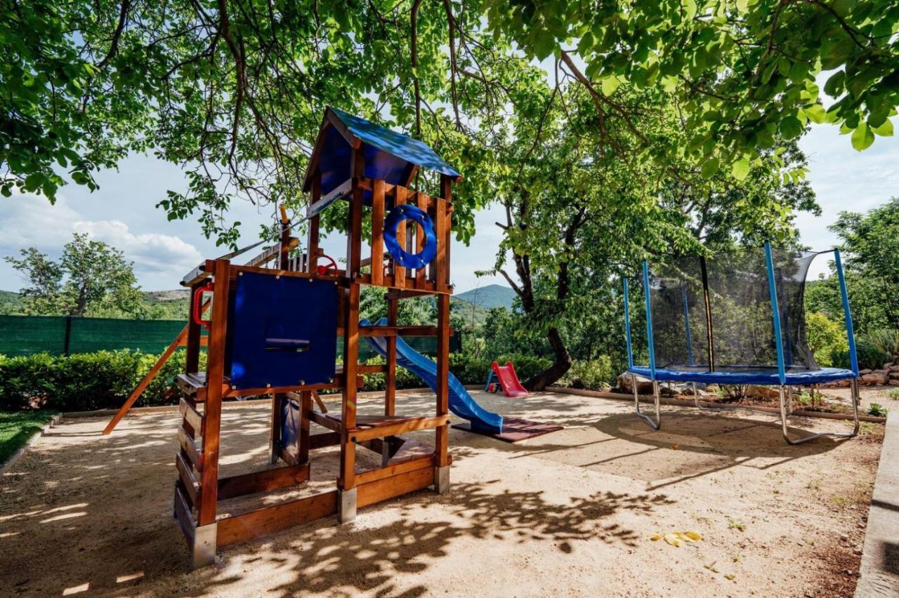 Holiday Home Terra Roca - Imotski, Natural Environment With Complete Peace And Quiet. Exteriör bild
